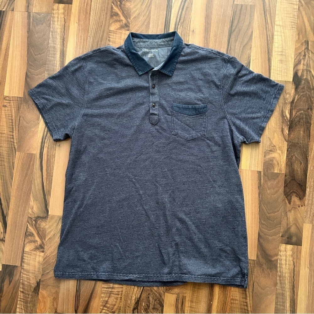 ✨3 for $18 ✨ Saks Fifth Avenue Men's Blue Polo Shirt - Picture 2 of 6